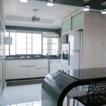 Apartamento Apart Luxo No Centro Com Hidromassagem Curitiba Exterior foto